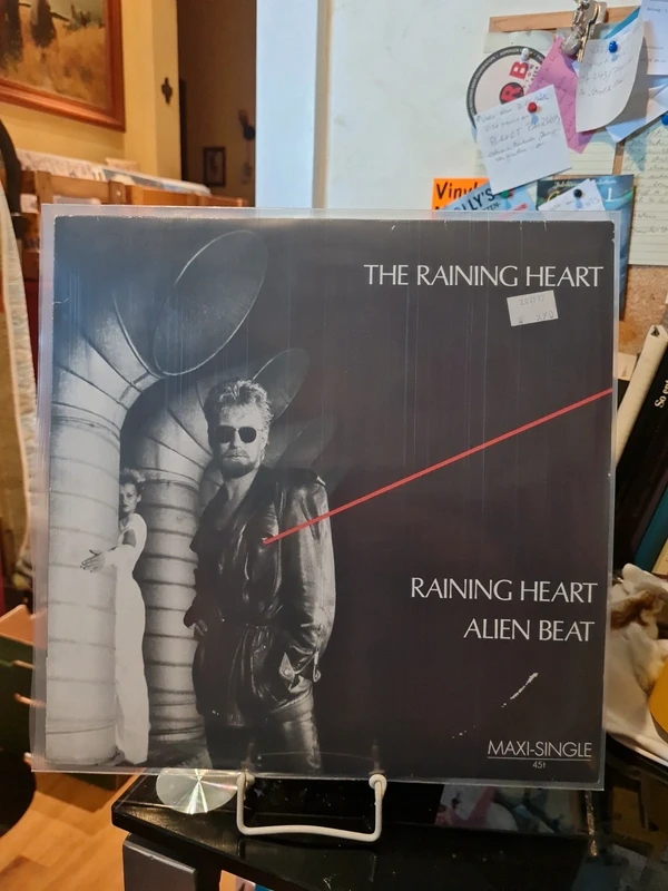 The Raining Heart Raining Heart Alien Beat
