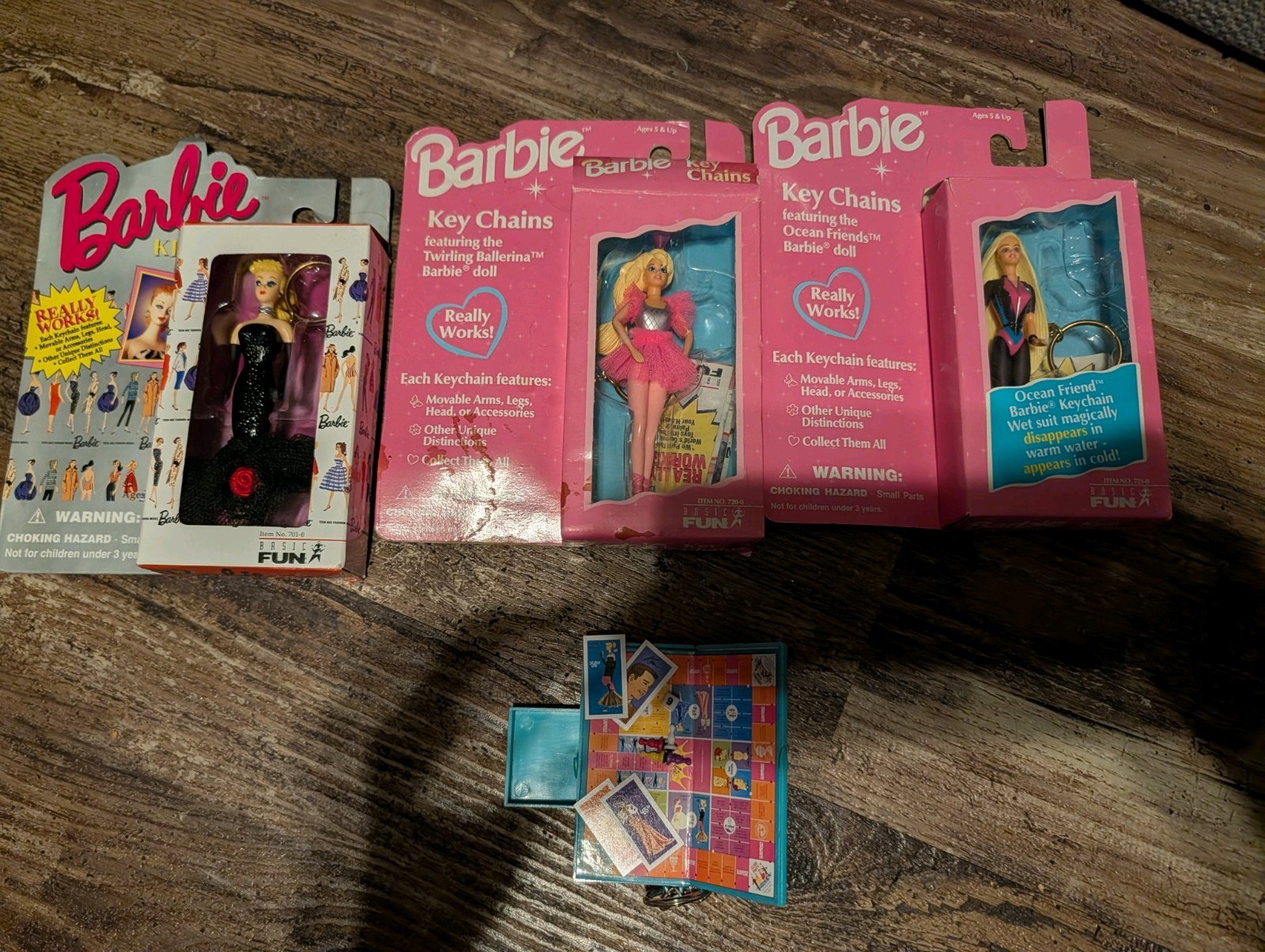 Lotto di Barbie Portachiavi Gioco di Incontri, 3 Personaggi In Confezione