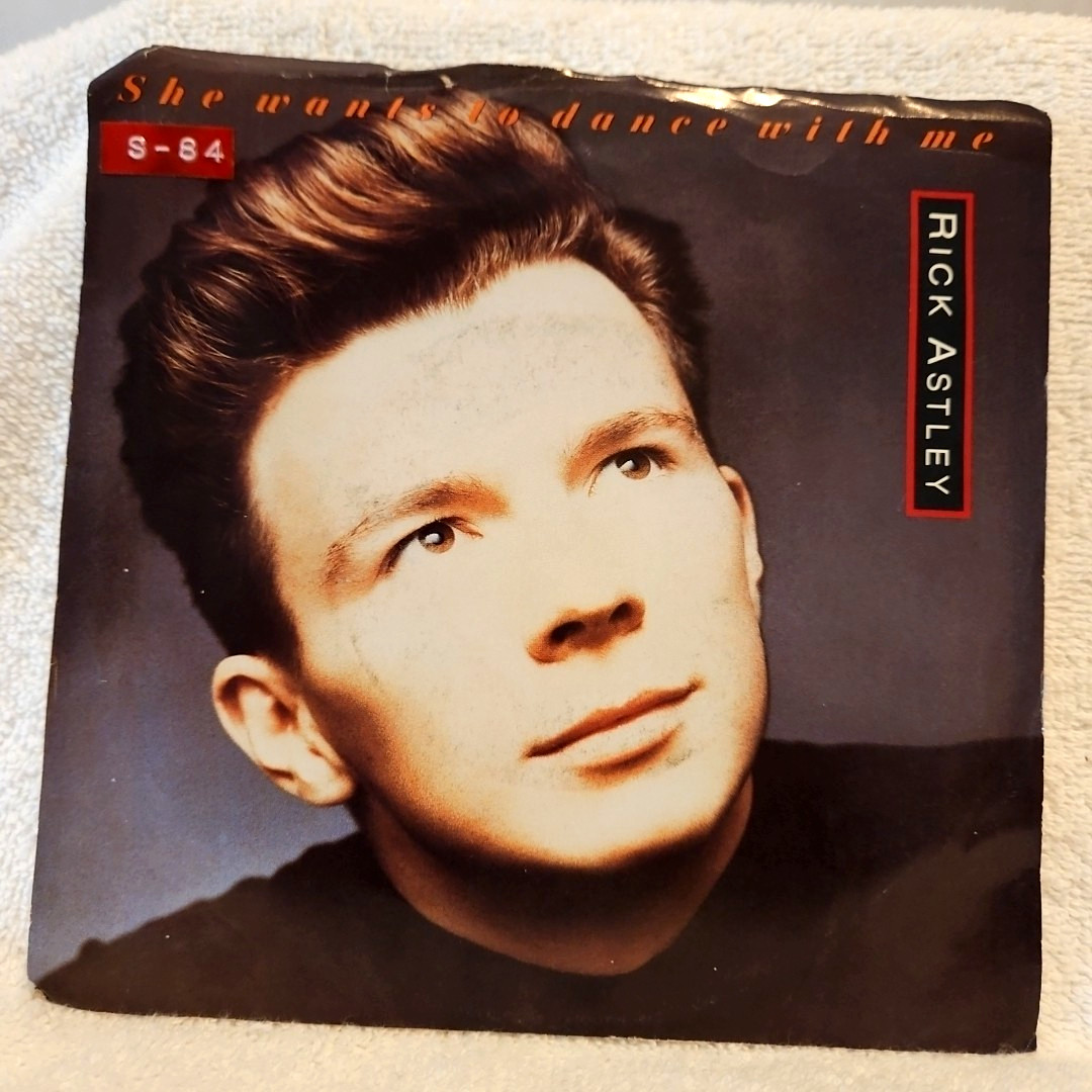 Rick Astley – She Wants To Dance With Me - 1988 RCA – 8838-7-R 7" 45 Single Pic