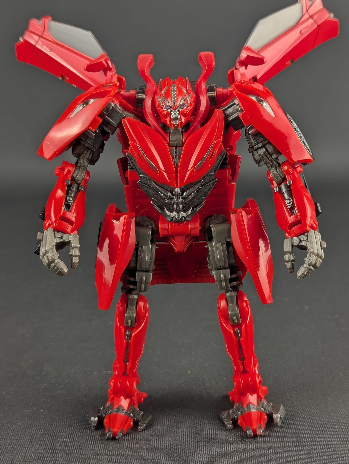 Transformers Studio Series Dino completo Hasbro SS-71 DOTM Deluxe Class Movie