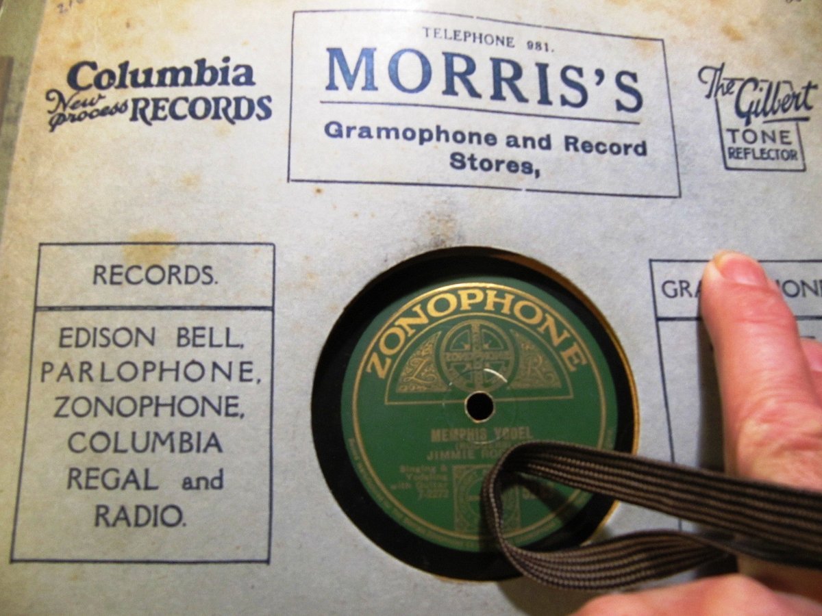 Hillbilly JIMMIE RODGERS ZONOPHONE Memphis / Lullaby Yodel 5283 Country Western