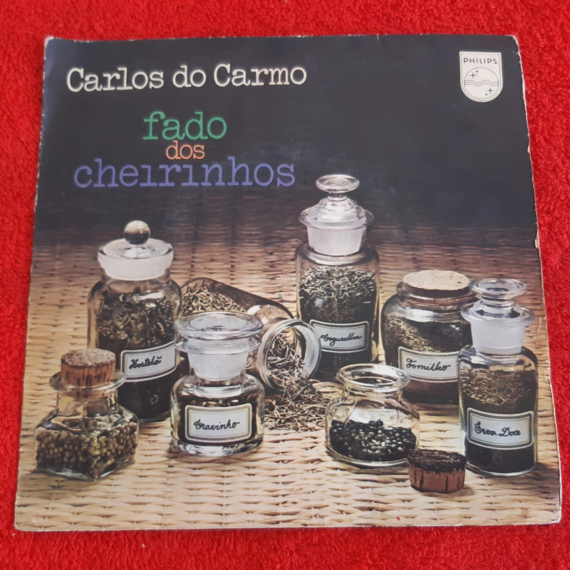 Disco Vinil Single Carlos do Carmo - Fado dos Cheirinhos / Kyrie