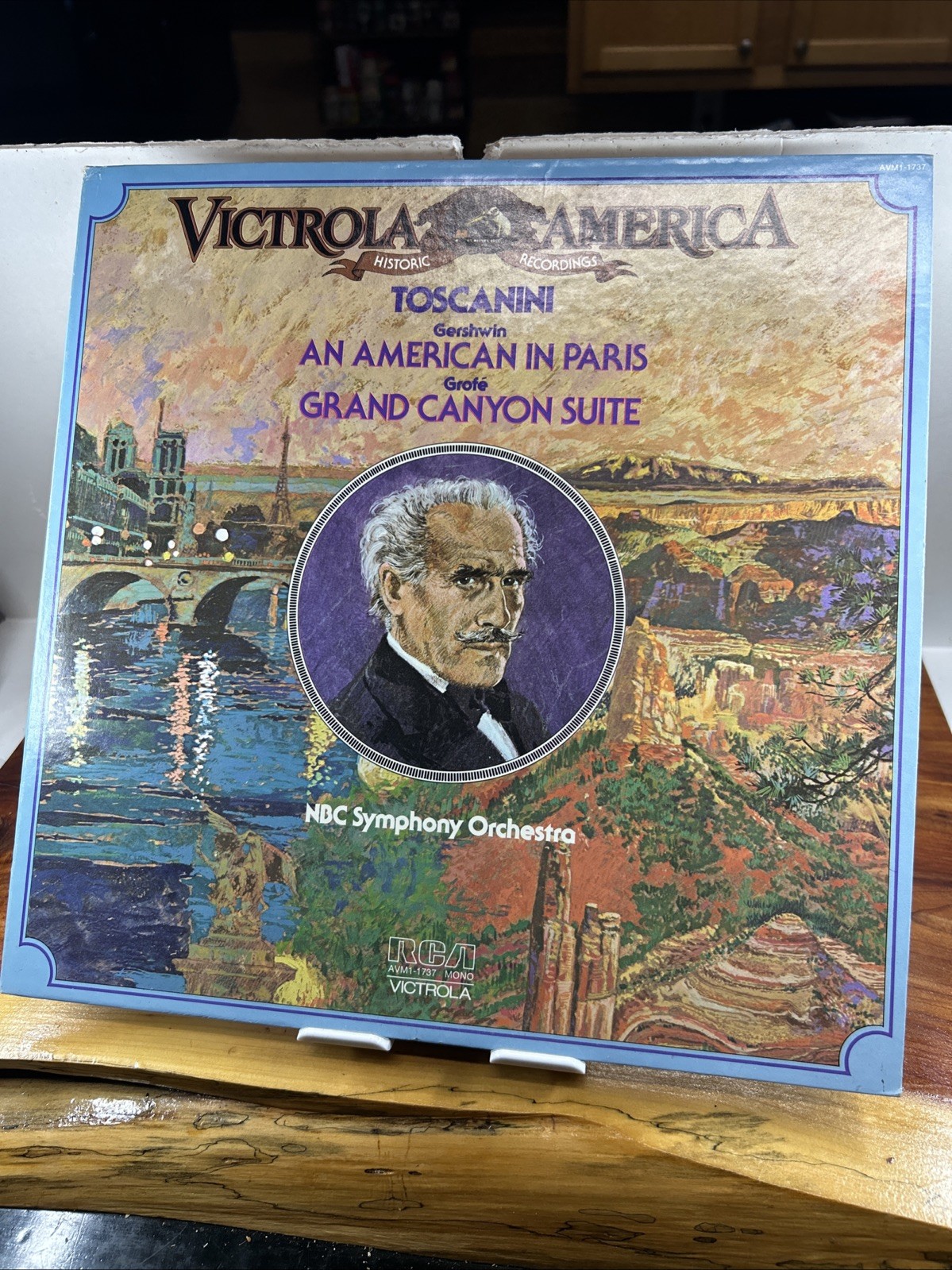 George Gershwin An American In Paris / Grand Canyon Suite CLASSICAL/USED 1737