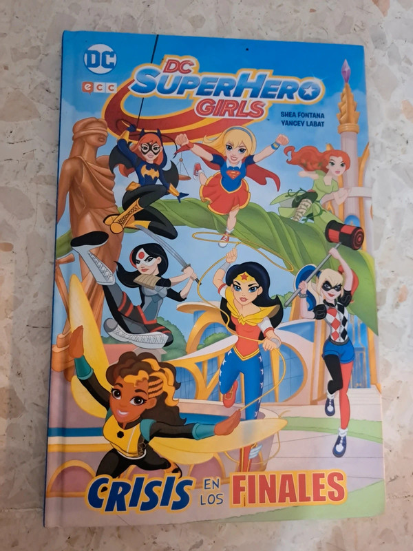 Cómic DC Super Hero Girls: Crisis en los finales. Ideal para fomentar lectura