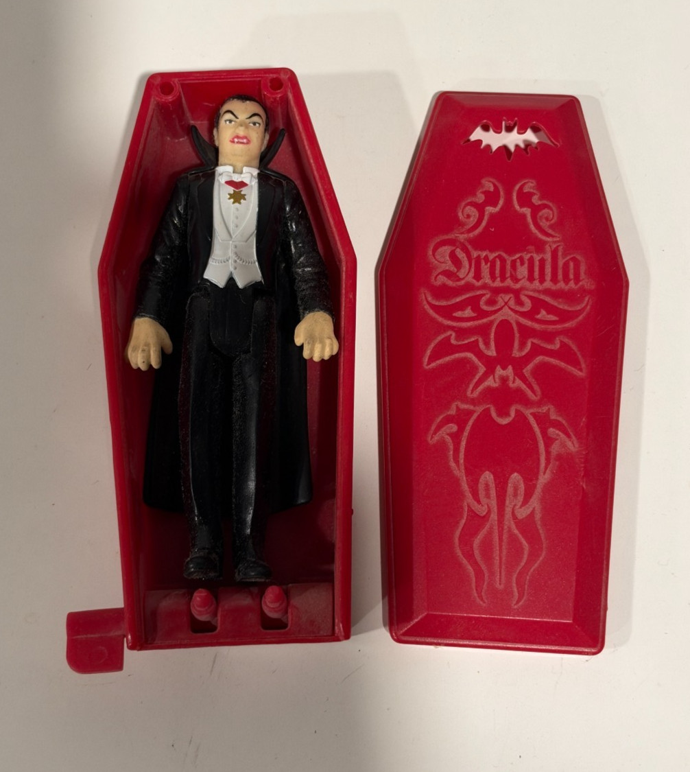1997 Burger King Universal Monsters Dracula Action Figure in Red Coffin Case