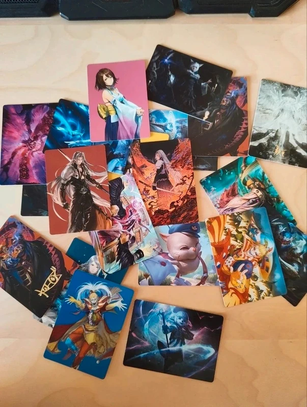 Lotto 20 Carte Art Series Magic: The Gathering x Final Fantasy (Sephiroth, Yuna, Kefka)