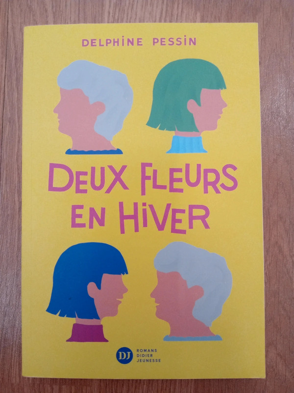 Livre Deux fleurs en hiver