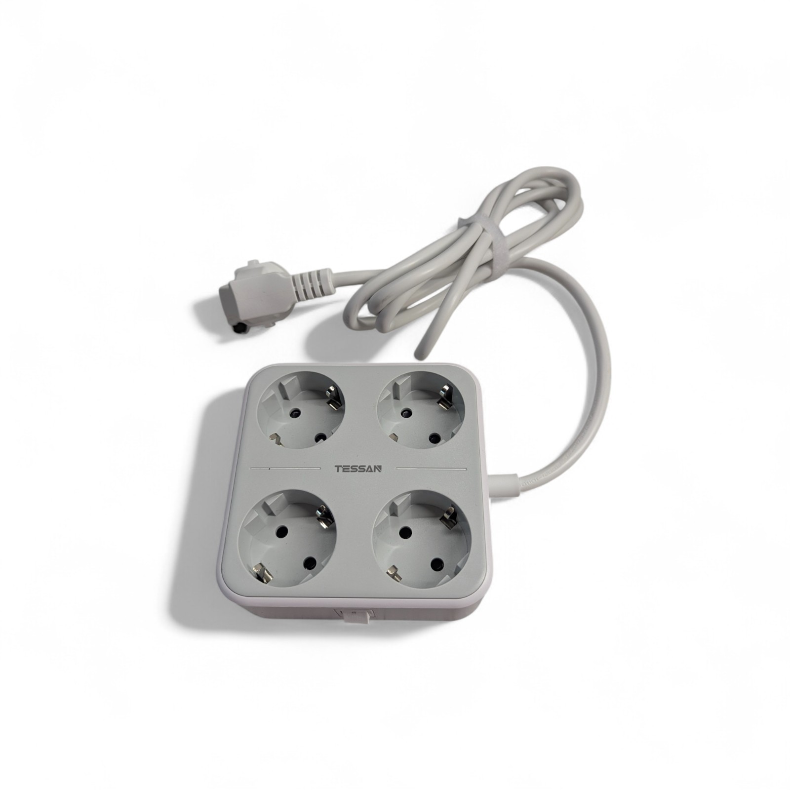 Multipresa con porta USB, TESSAN, 4 prese, multipresa usata