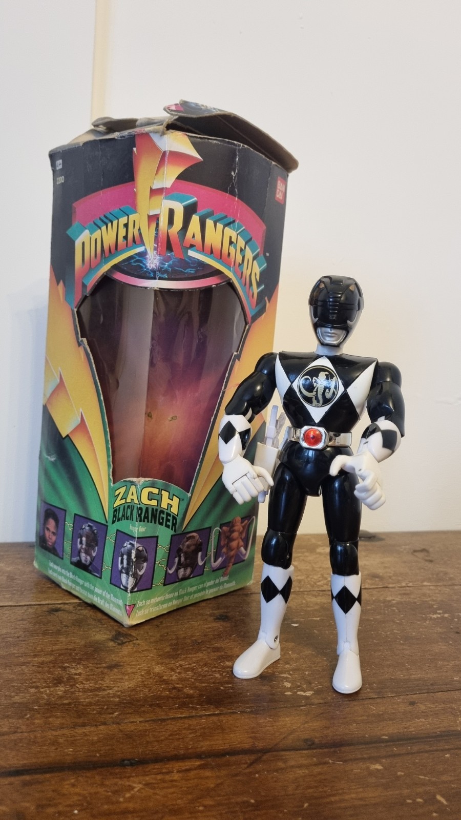 Bandai 2200 Power Rangers 8" Zach Black Boxed Action Figure 1993