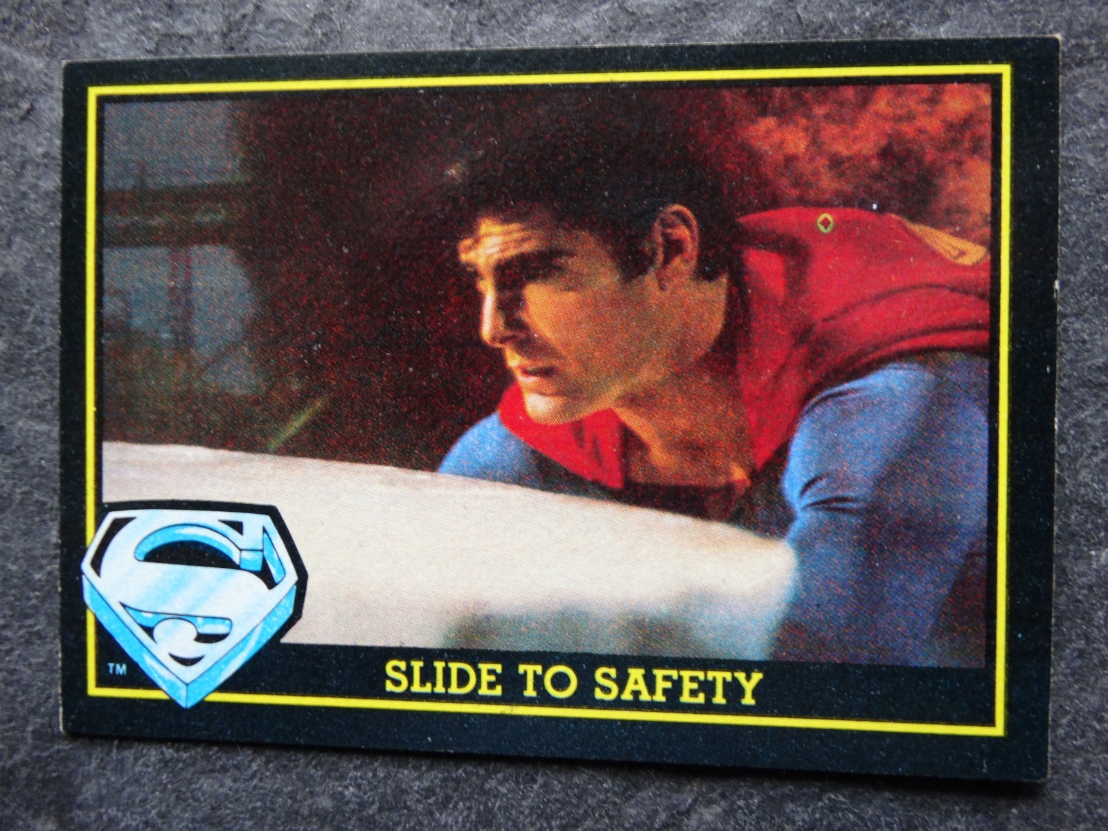 1983 Topps Superman 3 Movie #20 Slide to Safety Trading Card