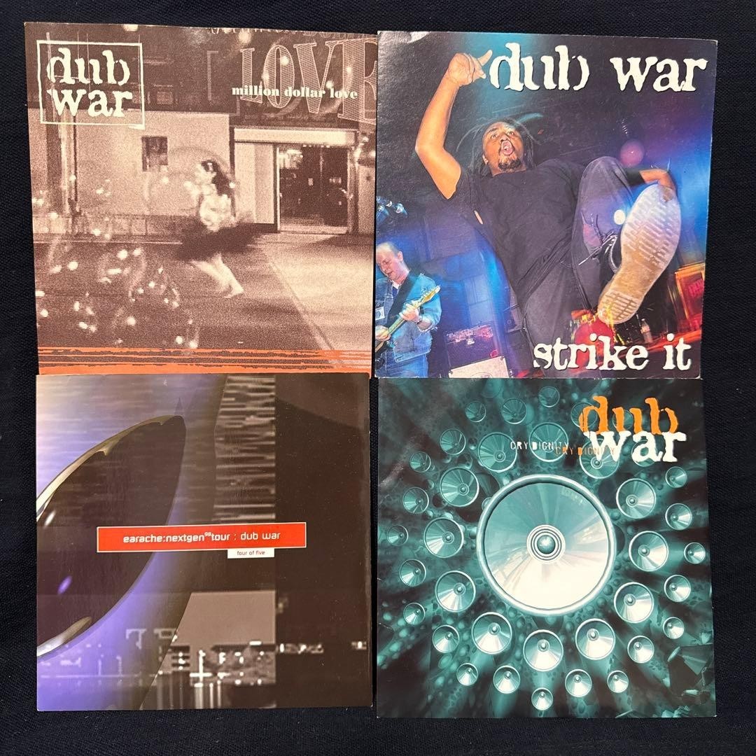 dub war / Vinyl set Strike It, Million Dollar Love, Cry Dignity, Earache Nextgen