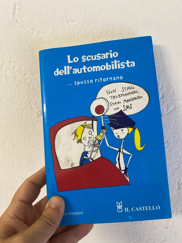 Lo scusario dell’automobilista libro divertente