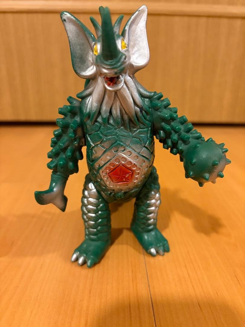 Bandai Tyrant Ultra Kaiju Soft Vinyl Sofubi Figure 1983 Made in Japan Ultraman