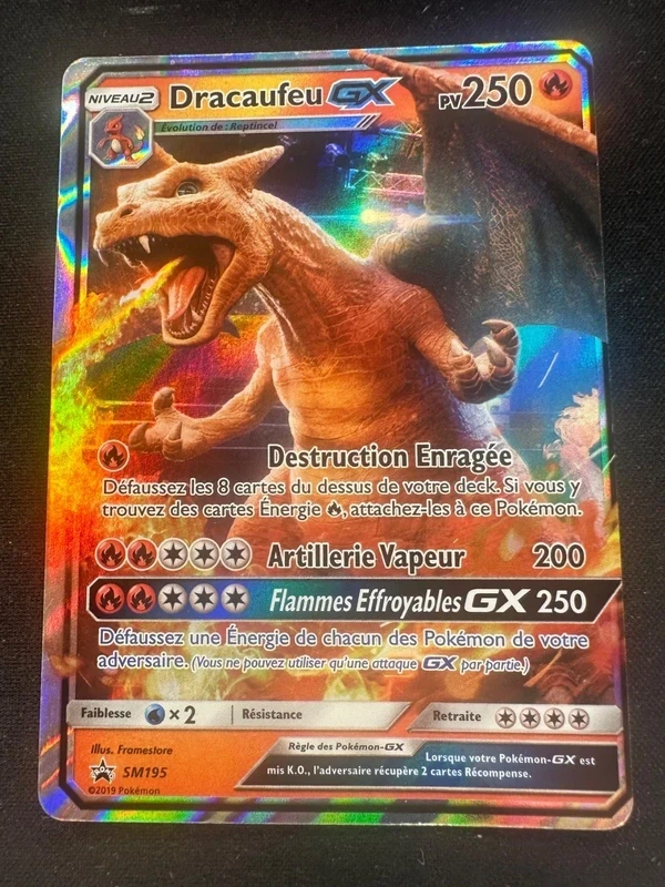 Carte Pokémon Dracaufeu SM195 Énorme Misscut collection - FR Misscut