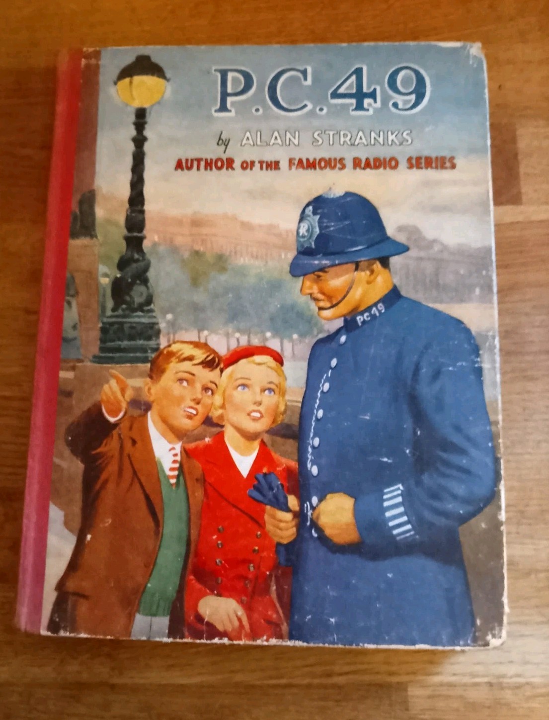 ANNUAL - PC Wren 49 Alan Stranks Vintage Boys Annual Hardback