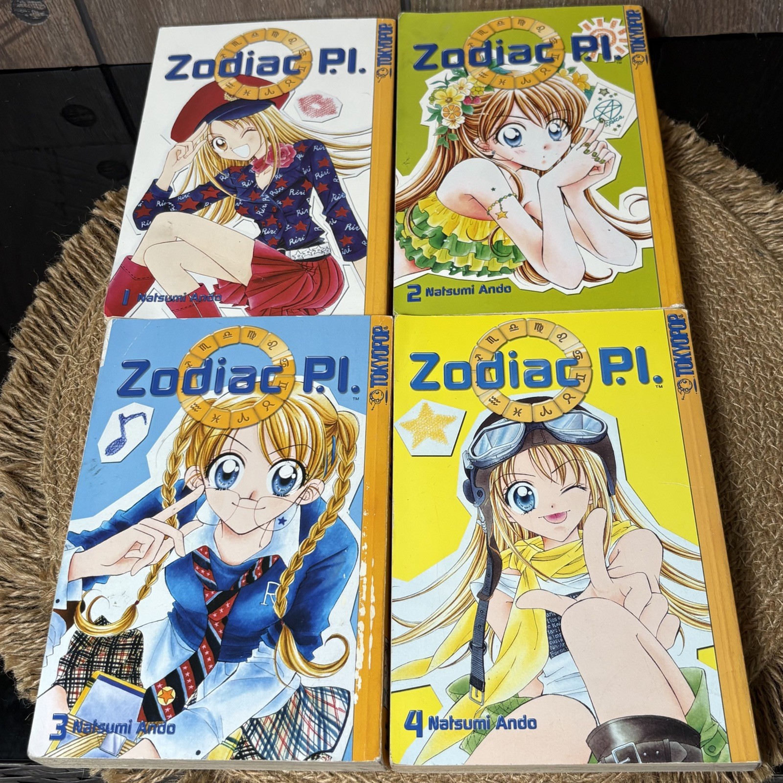 Zodiac P.I. Volume 1-4 Natsumi Ando manga inglese serie COMPLETA set Tokyopop