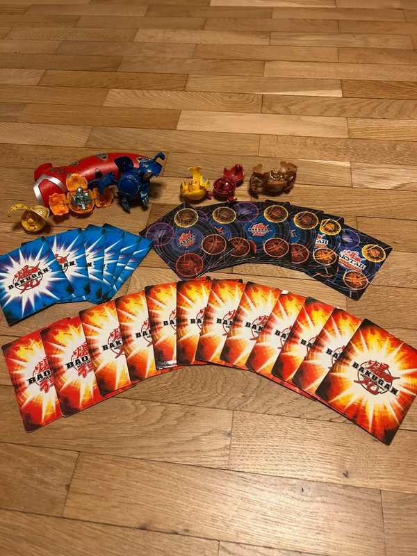 Bakugan Gauntlet, figurines et cartes