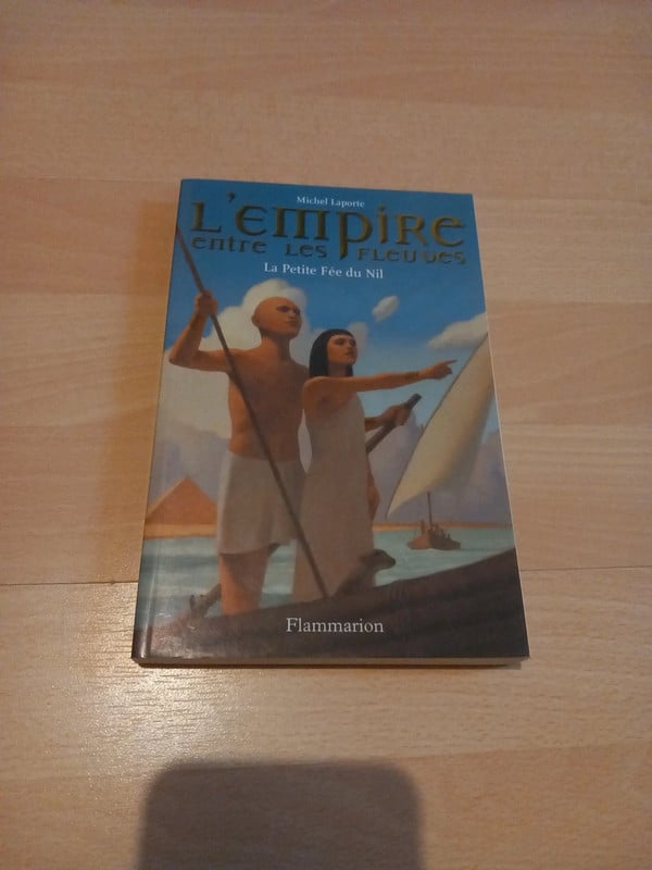 Livre L'empire entre les fleuves- La petite Fée du Nil