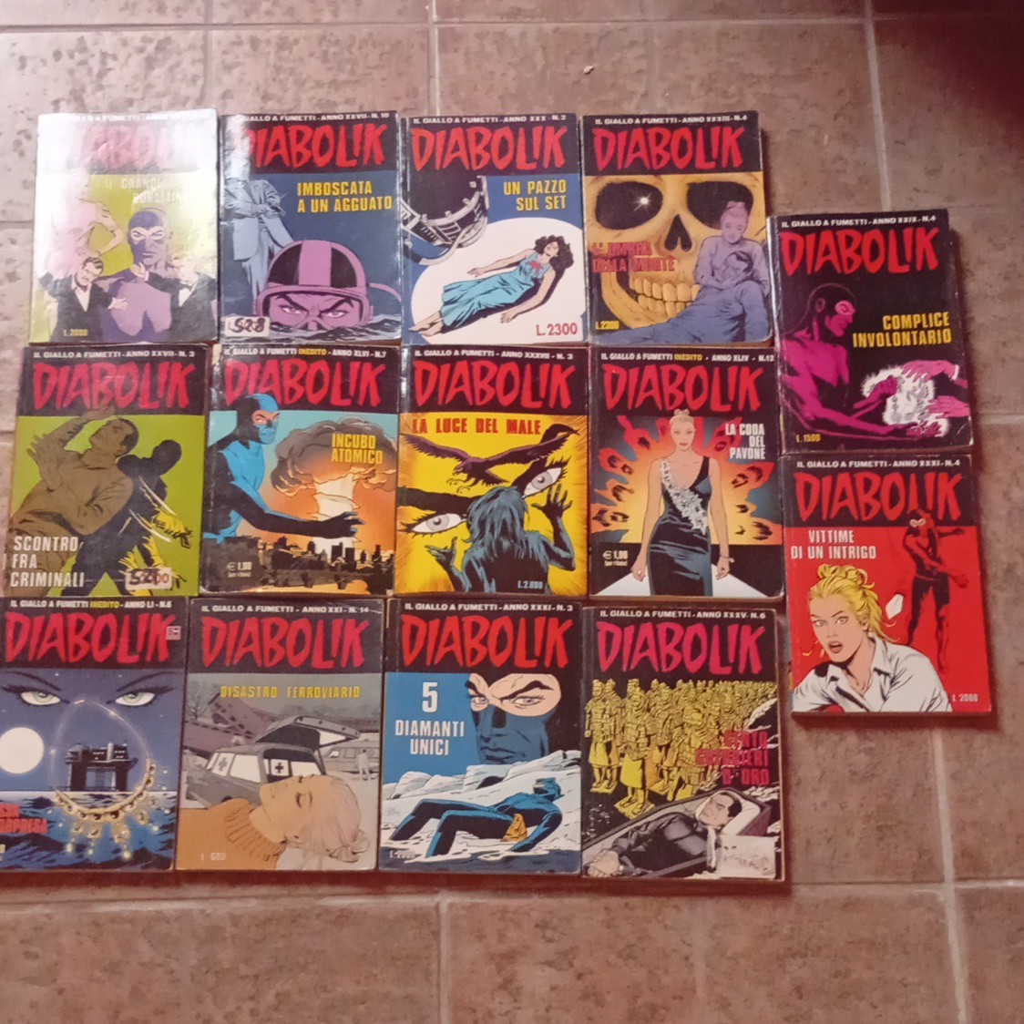 Astorina Diabolik lotto fumetti 1994 Luciana e Angela Giussani italiano