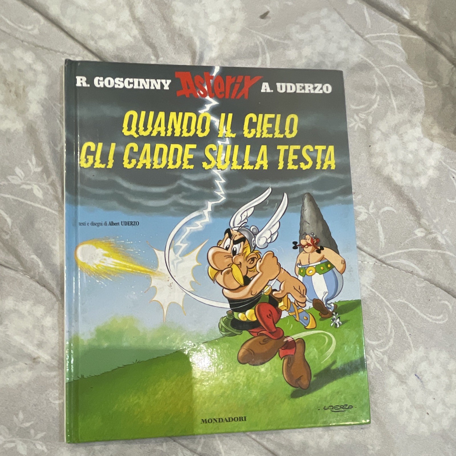 Mondadori Asterix Quando il cielo gli cadde sulla testa Goscinny/Uderzo IT