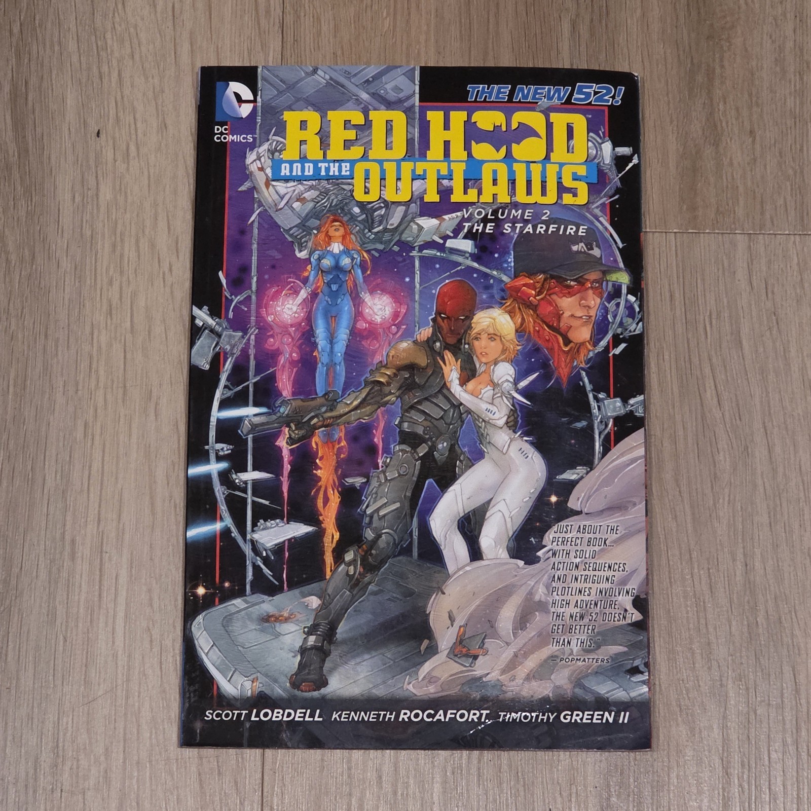 Cappuccetto Rosso e i Fuorilegge Vol. 2: The Starfire (The New 52) di Scott Lobdell 