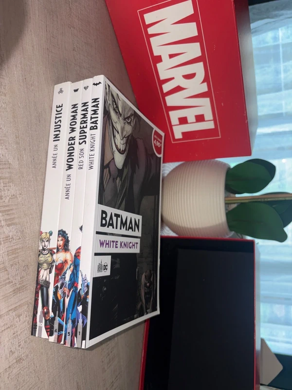 Lot 4 livre Marvel.