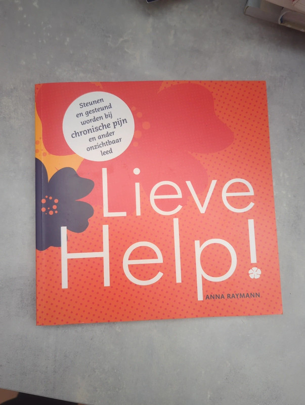 Lieve help - Anna Raymann