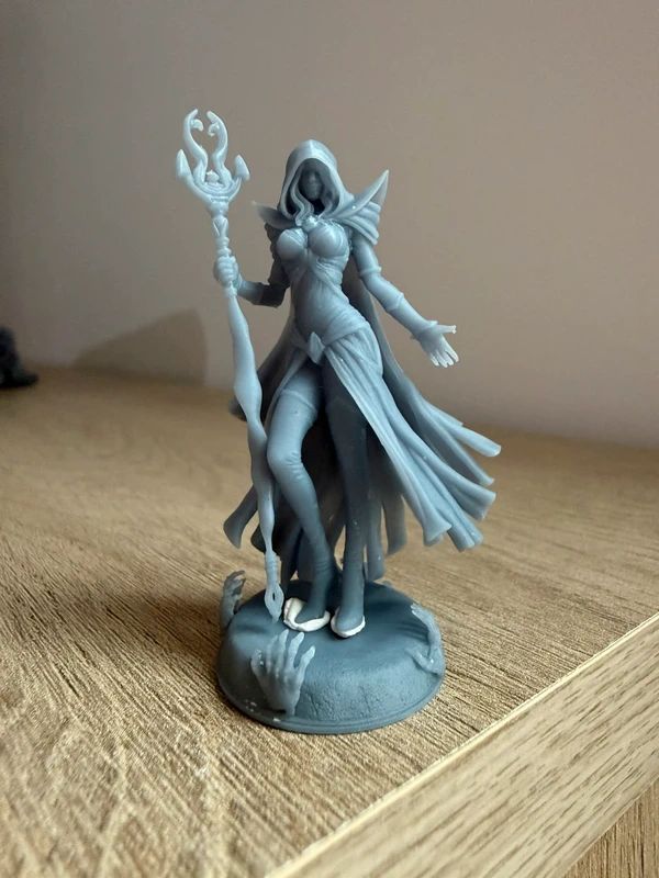 Damned Sorceress – Figurine 32mm RPG – Miniature DnD