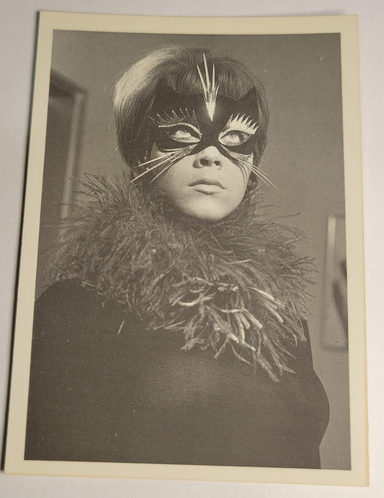 Vintage 1992 The Avengers Trading Card #69 PURFETTA Cornerstone Tara King Mask