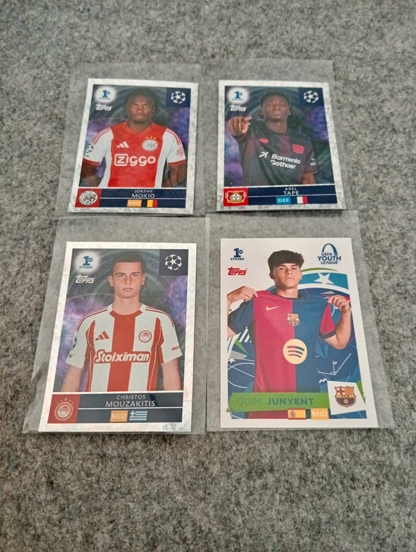 Lote 4 Cartas UEFA Youth League • Mokio / Tape / Mouzakitis / Quim Junyent