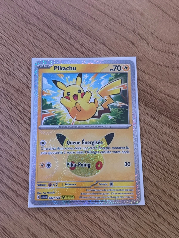 Pikachu 15/30