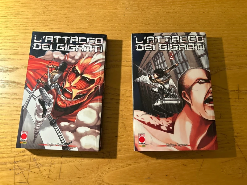 Volumi 1 e 2 di attack on titan