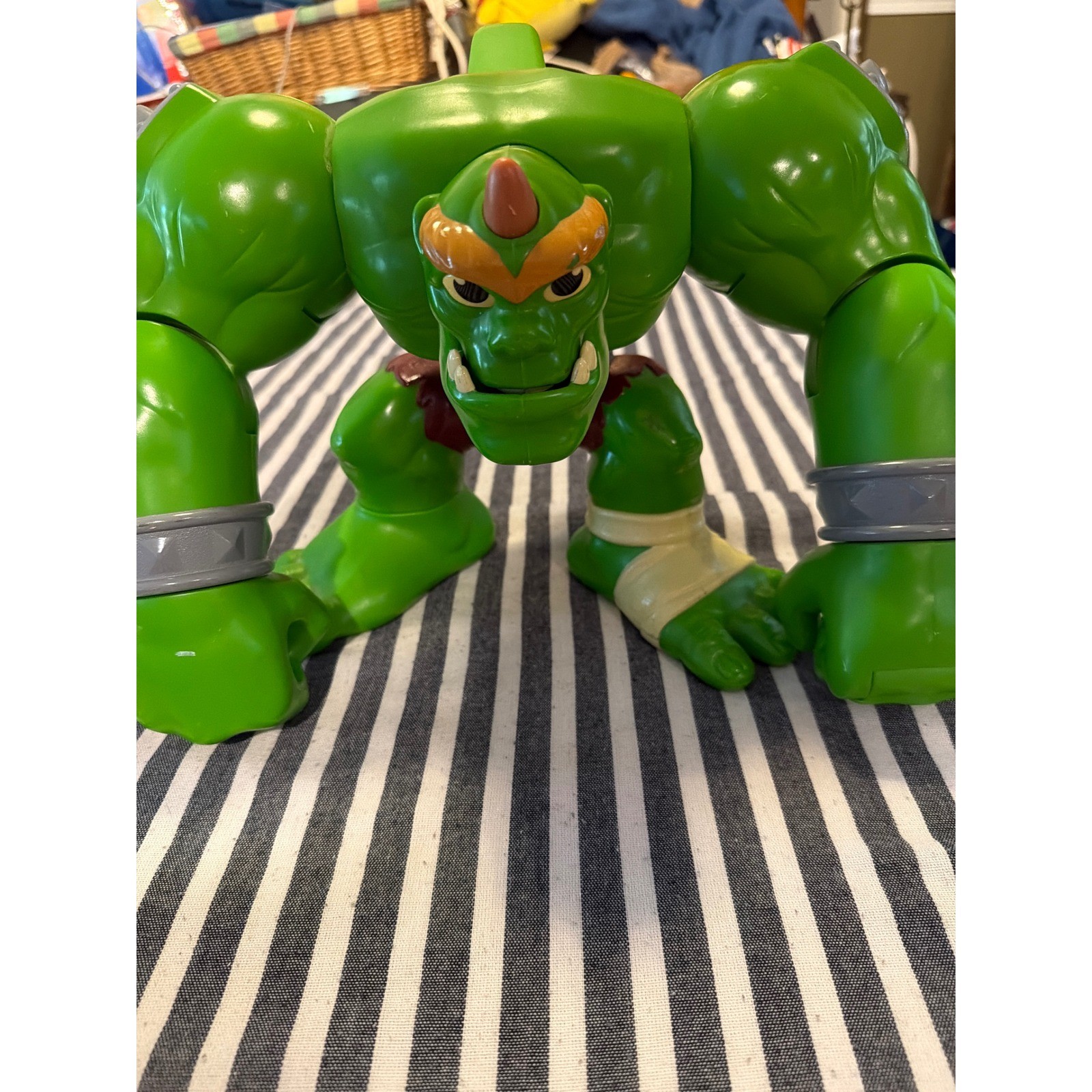 Fisher-Price Imaginext Green Ogre Monster Giant Action Figure 2012 Fantasy Toy