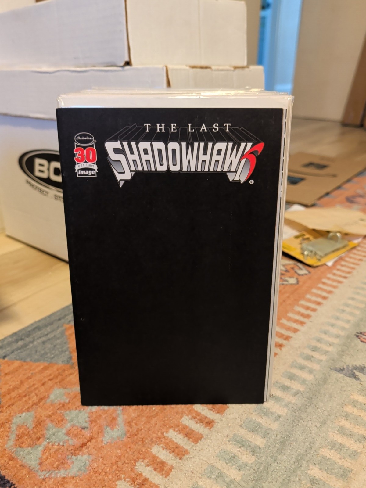 THE LAST SHADOWHAWK #1 IMMAGINE NERA VARIANTE VUOTA COPERTINA SCHIZZO Valentino Tan