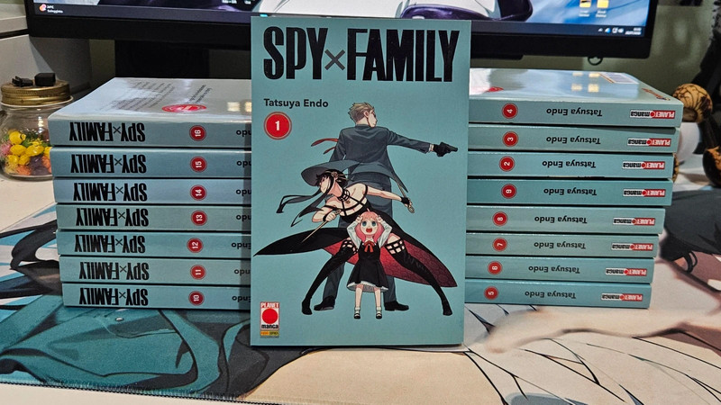 Spy x Family con 1 Variant