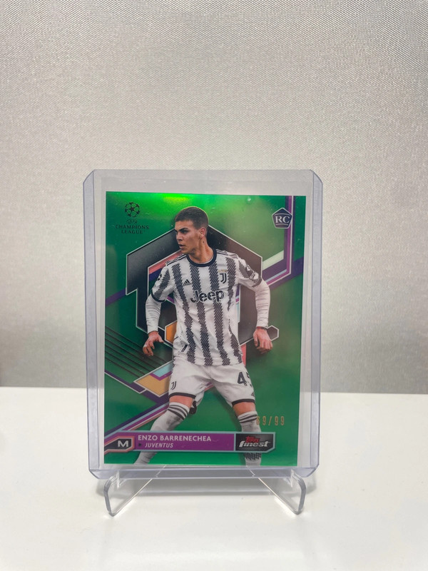 2023 Topps Finest Rookie Enzo Barrenechea Green /99