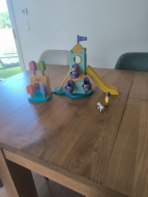 Aire de jeu playmobil 71703