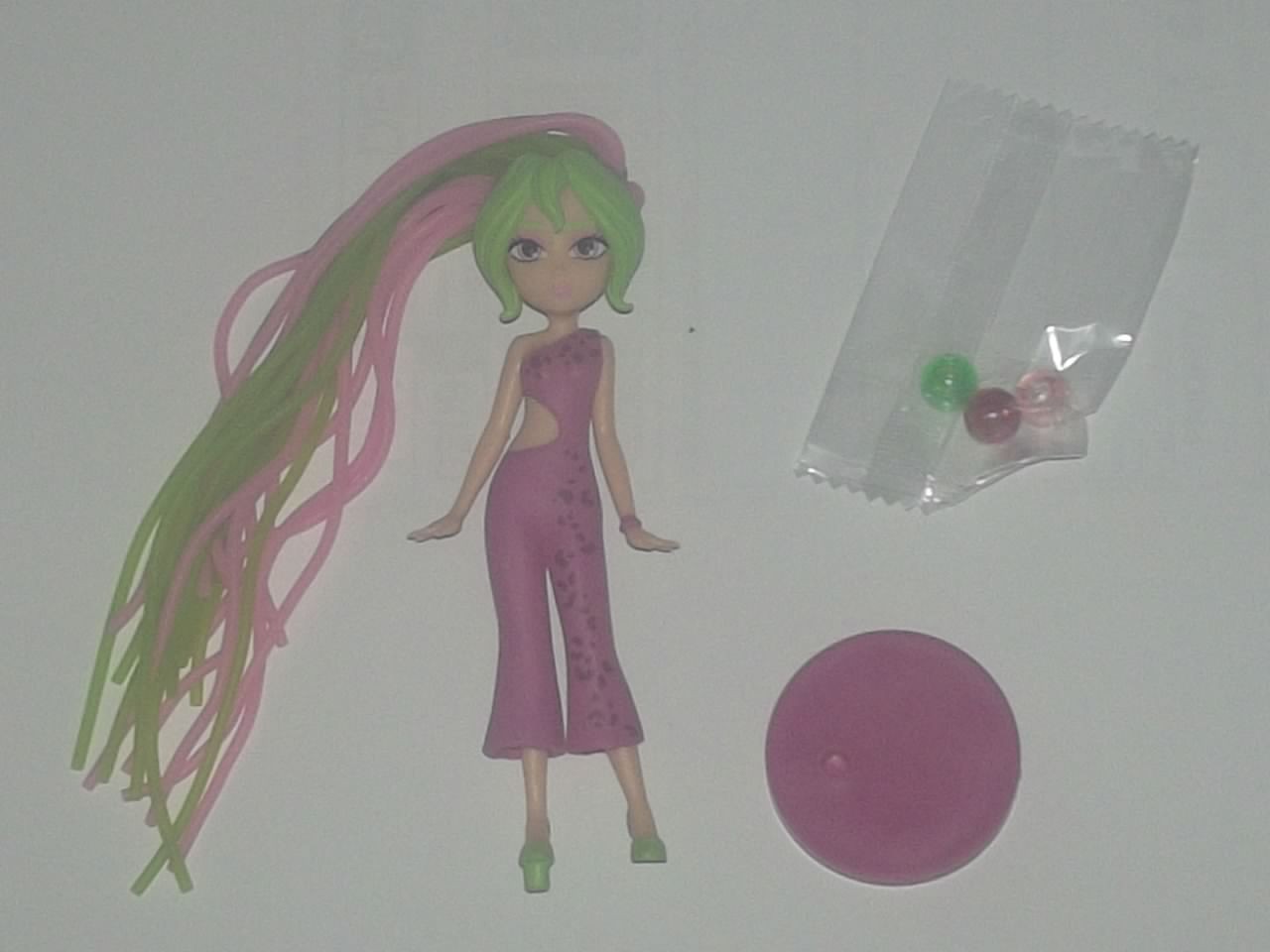 UNA PICCOLA BAMBOLA DI CHIX GIRLS CLUB FASHION DOLLS BLUE OCEAN (29.317)