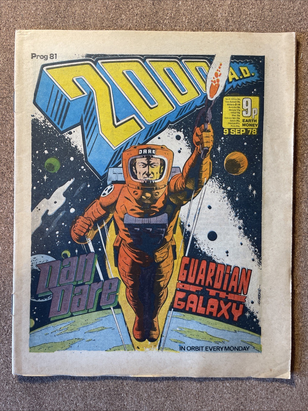 2000AD #81 VGC 1978 Dave Gibbons Cover, Judge Dredd, Dan Dare, Robo-Hunter