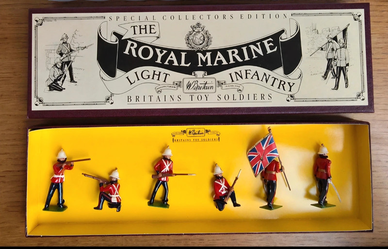 W. Britain 8808 The Royal Marine Light Infantry Collectors Edition Vintage Toy Soldiers 1:32 Boxed