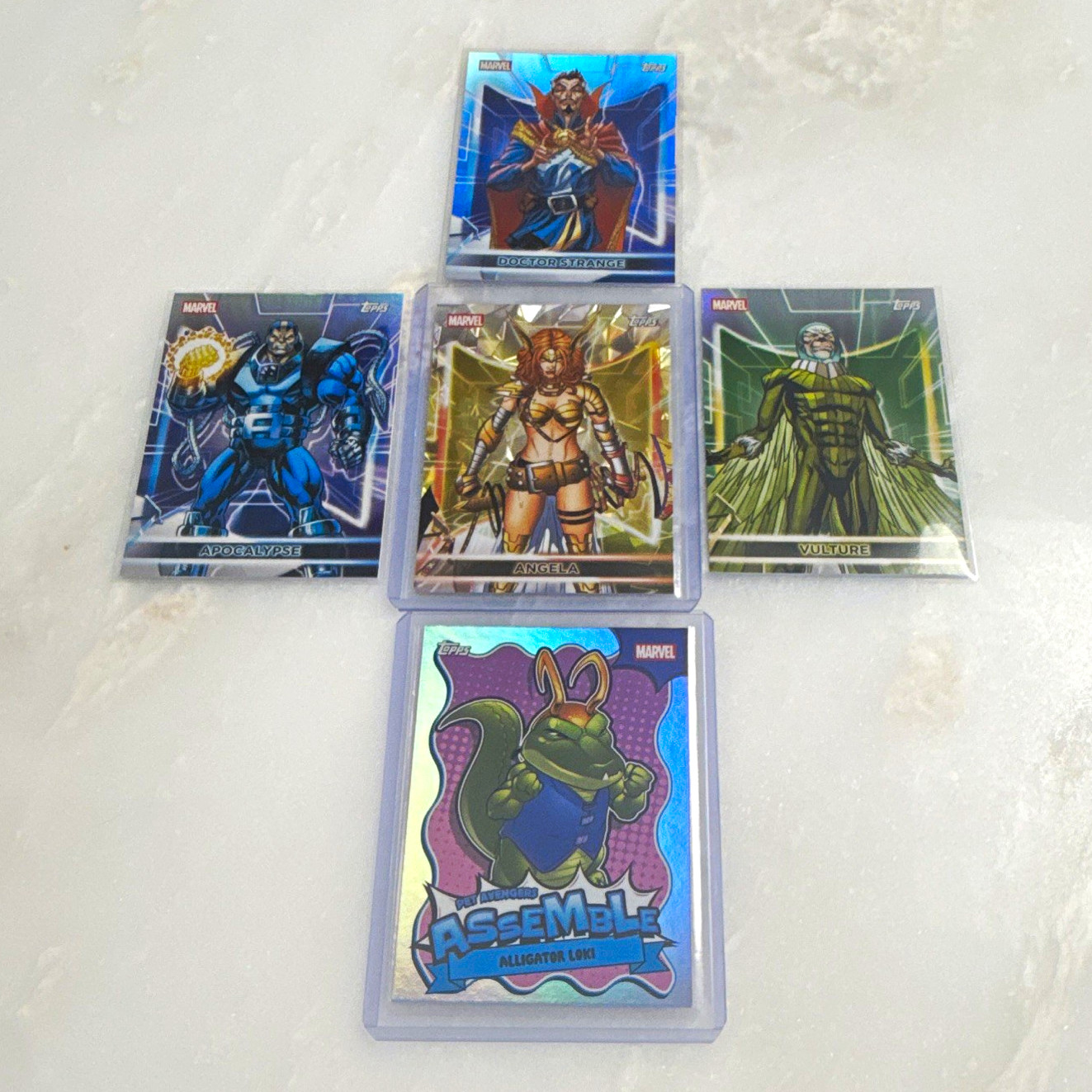 Topps Marvel Neon Non-Sport Trading Cards Lot of 5