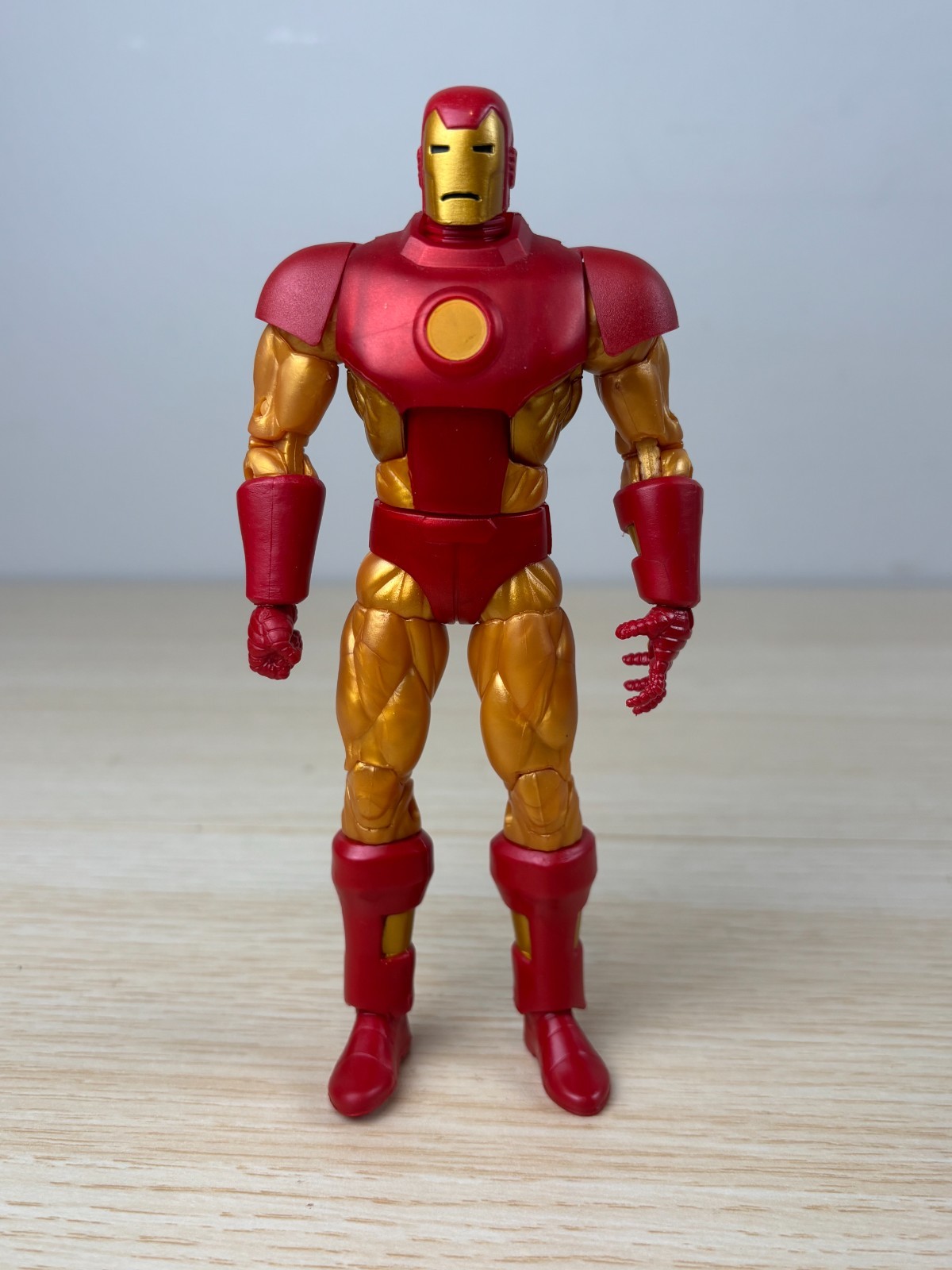 Hasbro Marvel Legends Retro IRON-MAN 6" Scale Loose Action Figure