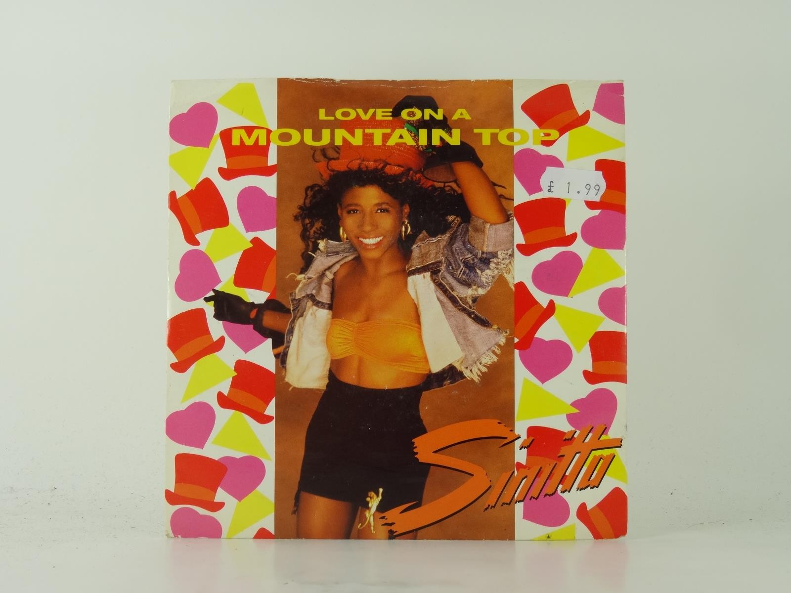 SINITTA LOVE ON A MOUNTAIN TOP (1) (6) 2 Track 7" Single plus Picture Sleeve FAN