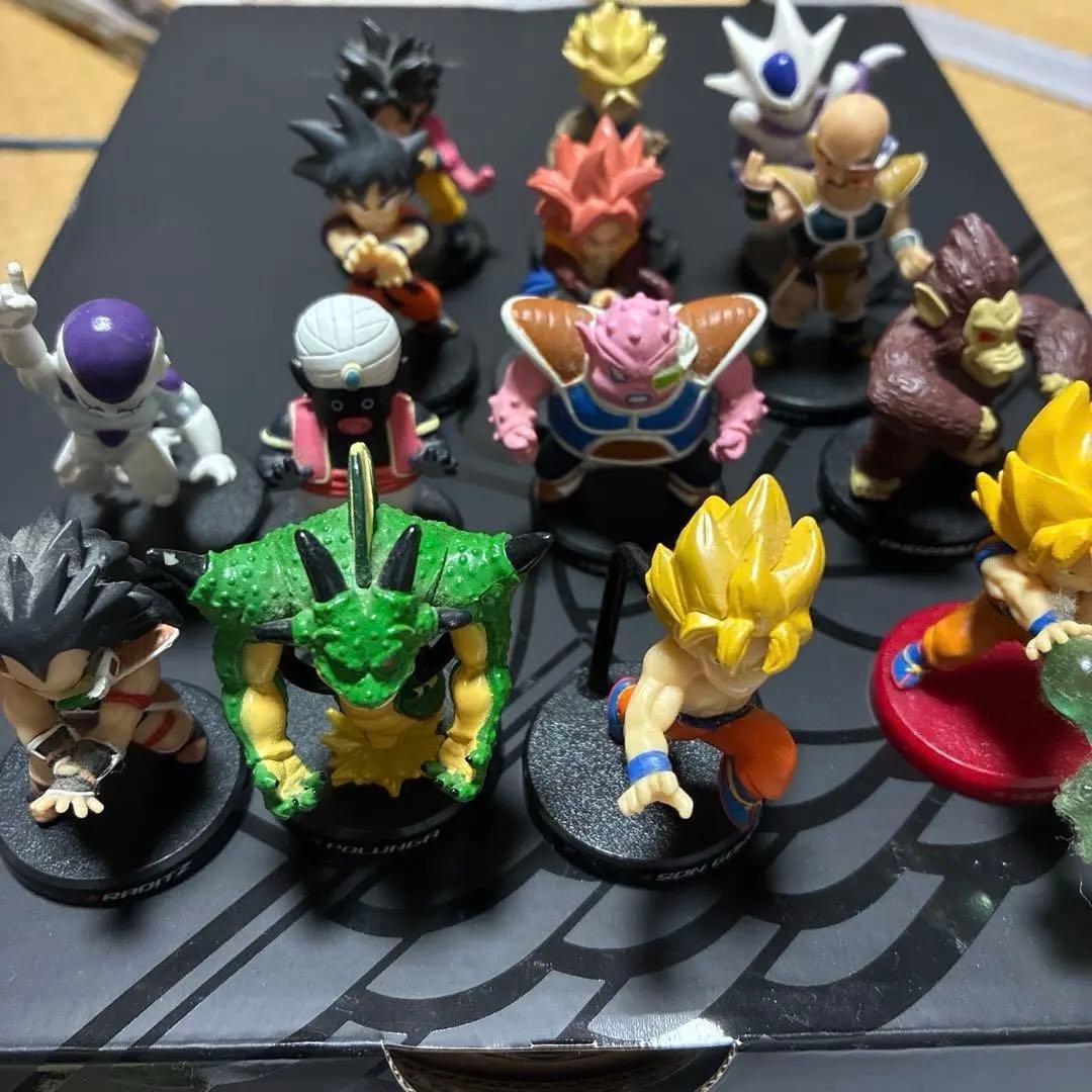 Dragon Ball Goku Vegeta Frieza Mini Figure Lot with Bases Collectible 15+