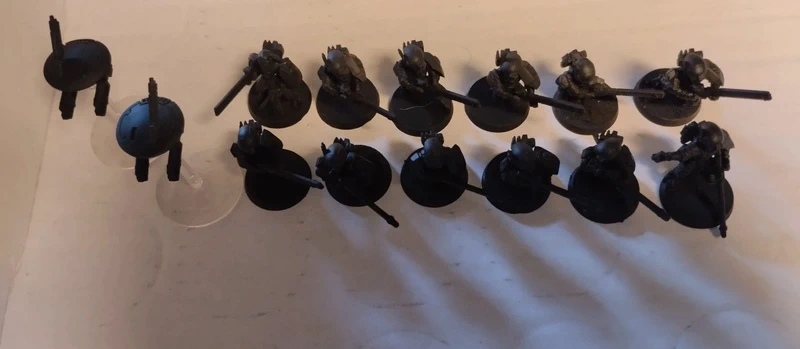 Warhammer 40k ,12 Guerriers de Feu + 2 Drones – Empire T'au #2