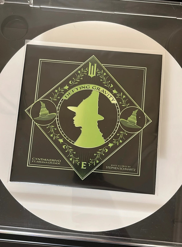 Ariana Grande Cynthia Erivo Defying Gravity Wicked 7” Vinyl Vinile