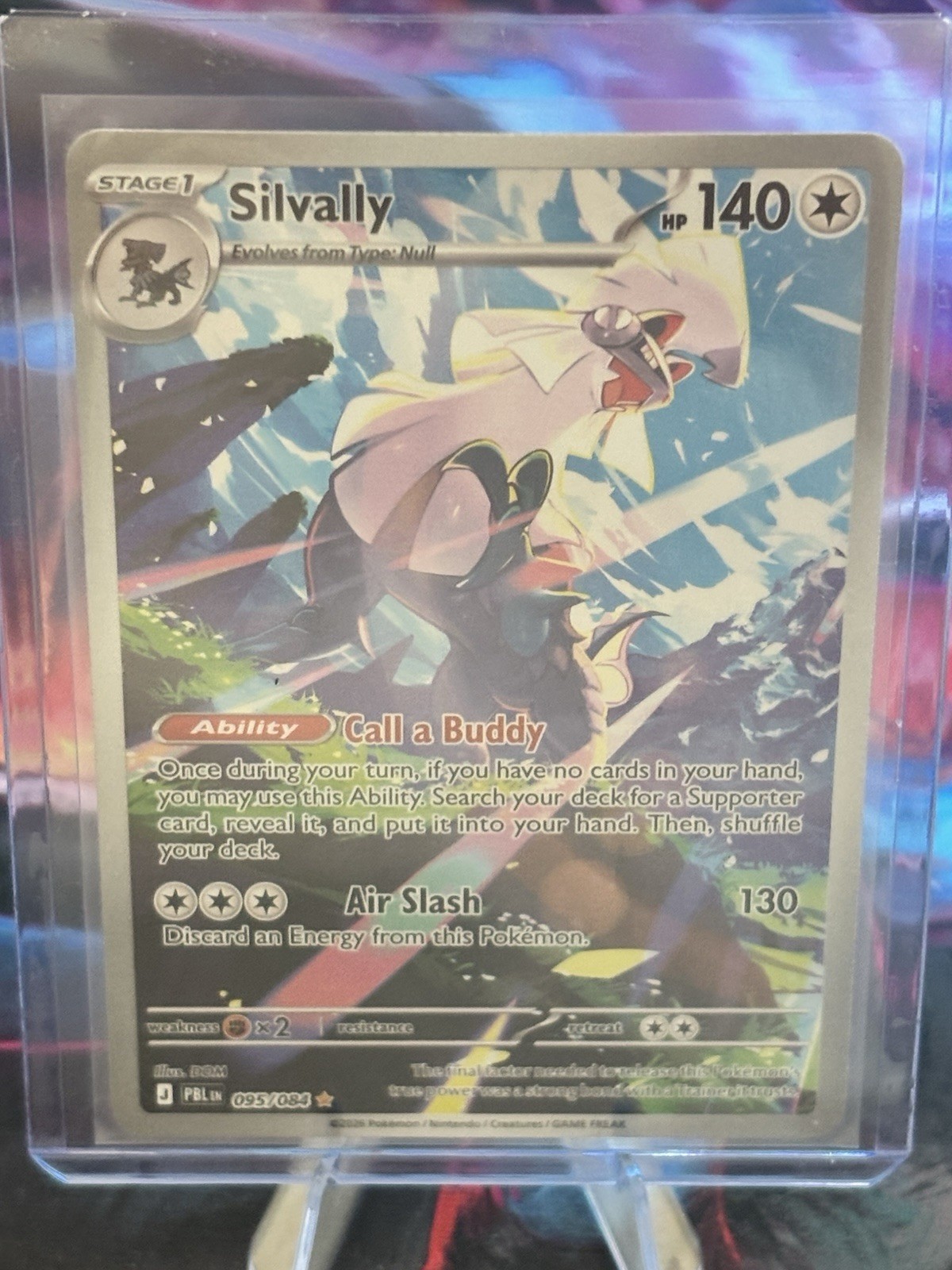 Silvally 095/084 Me05: Holo nero pece
