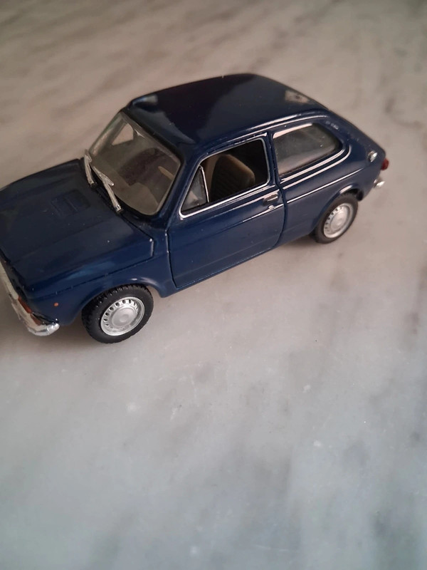 Fiat 127 1/43