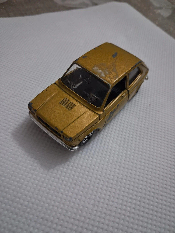Fiat 127 Mebetoys 1/43