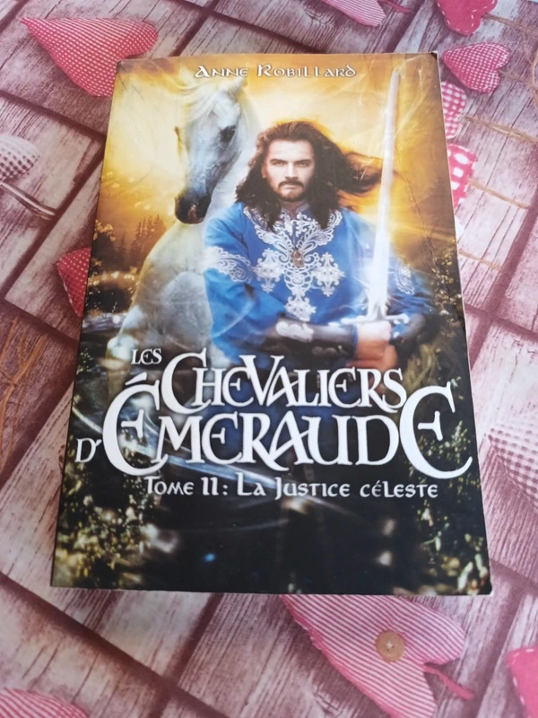 Livre tome 11 les chevaliers d'Émeraude